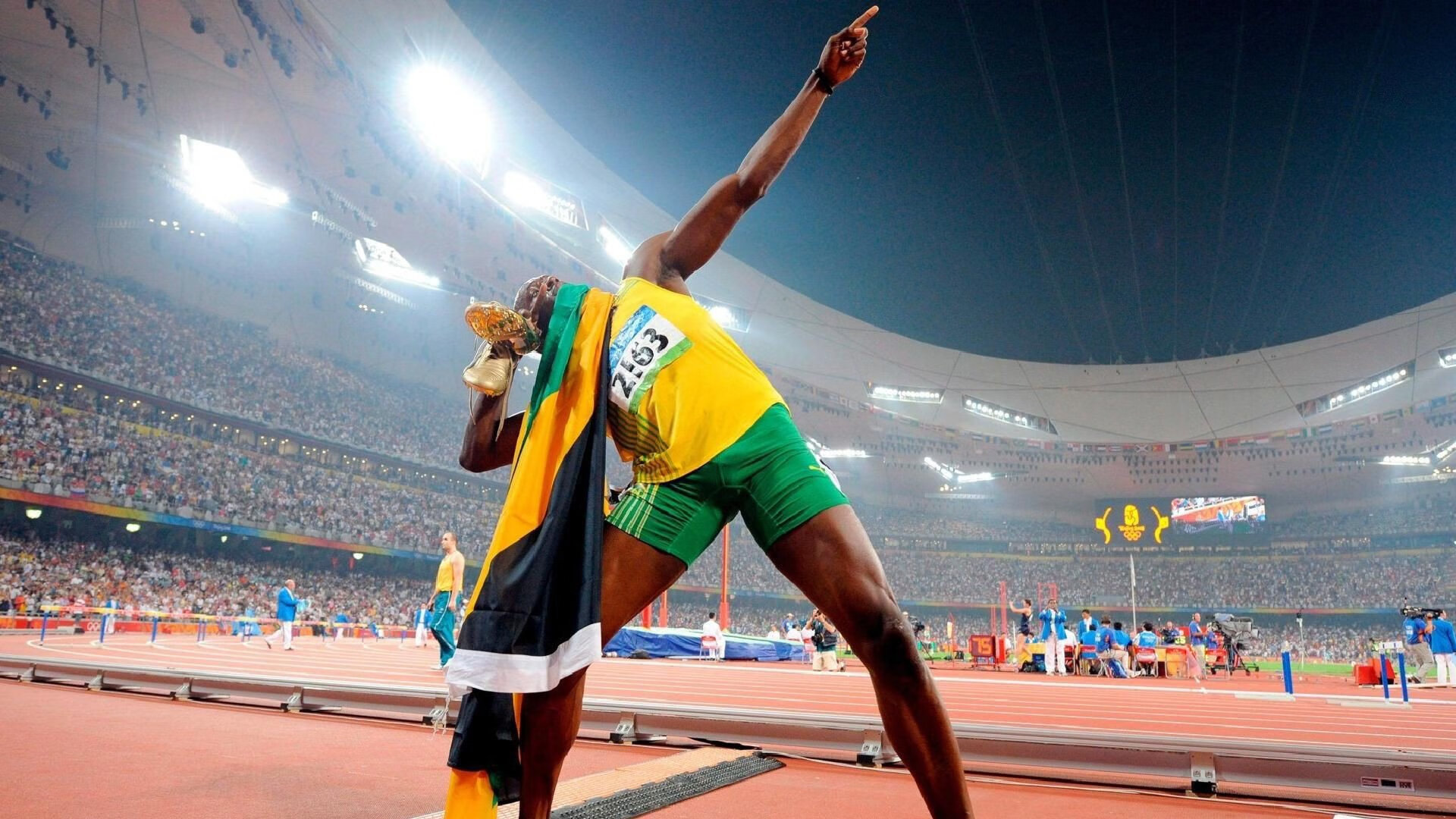 _海底青少年潜水赛：探索深海的梦想起航_，潜水海底世界视频