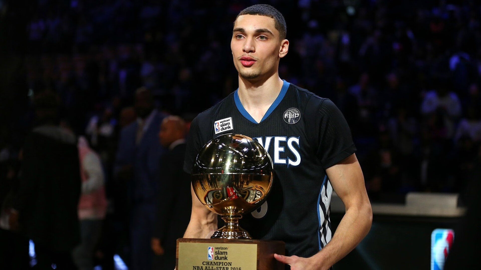 九游娱乐官方平台-墨西哥骑手吉塔·日特科维奇荣获2024年最佳障碍赛骑手奖，表彰其卓越表现。