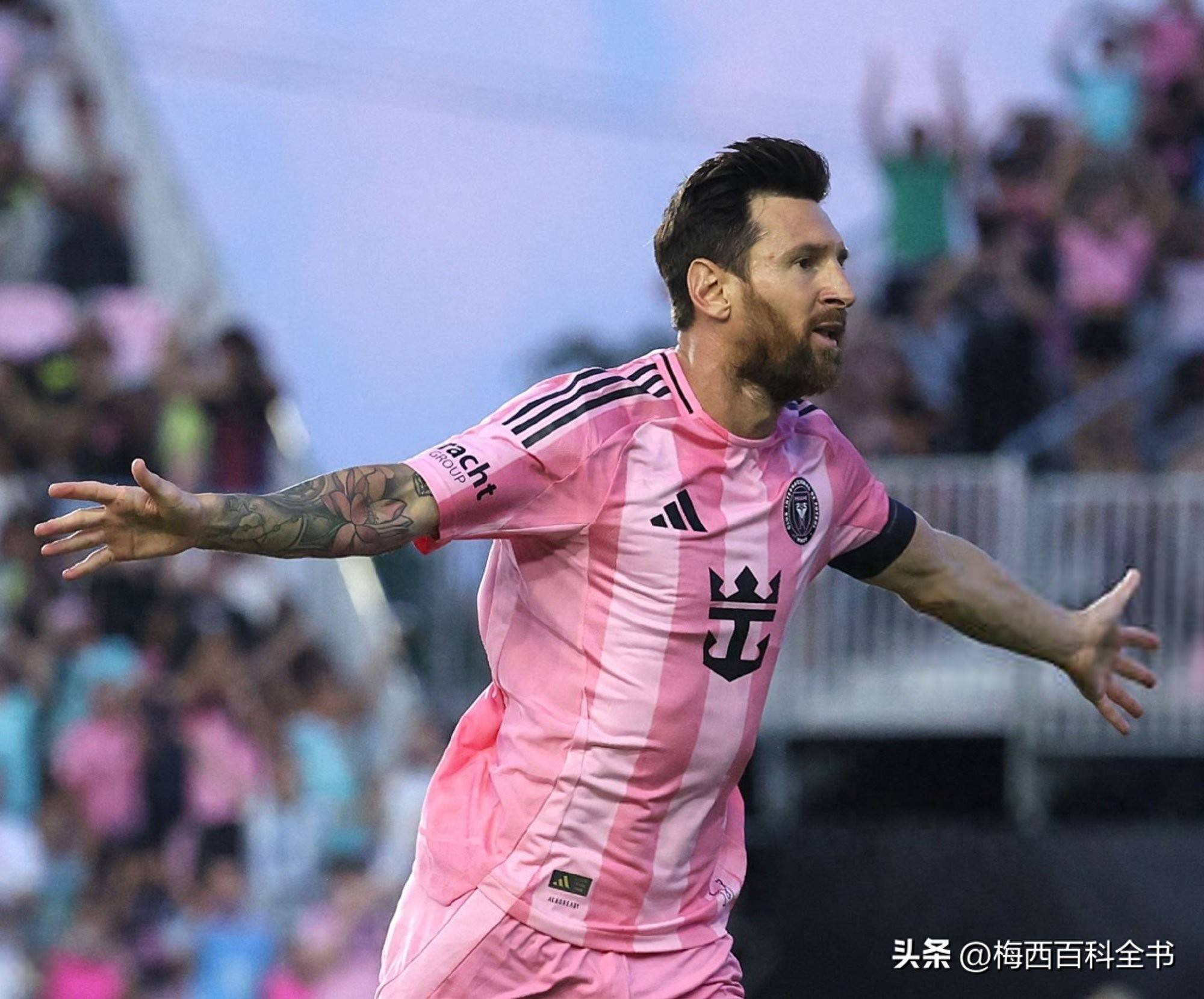 九游体育直播-梅西再创纪录！单赛季50球助球队登顶