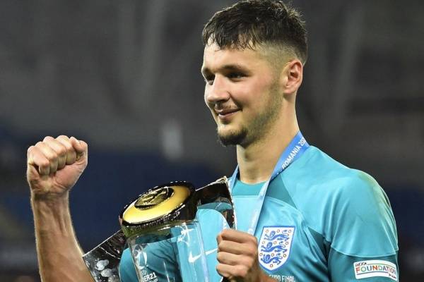 包含转会费泡沫:1亿欧元买人值不值?的词条 包含转会费泡沫:1亿欧元买人值不值?的词条