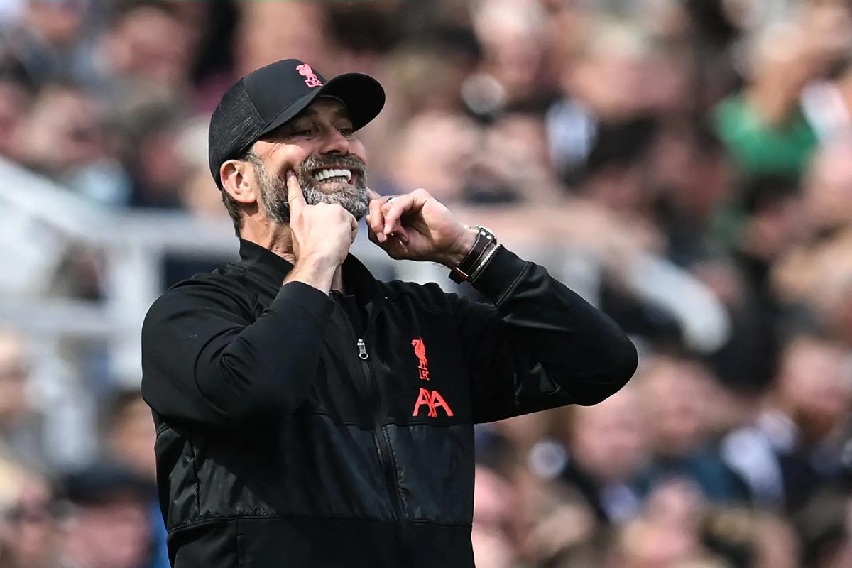 九游体育直播-克洛普的高位逼抢：重金属足球的魅力