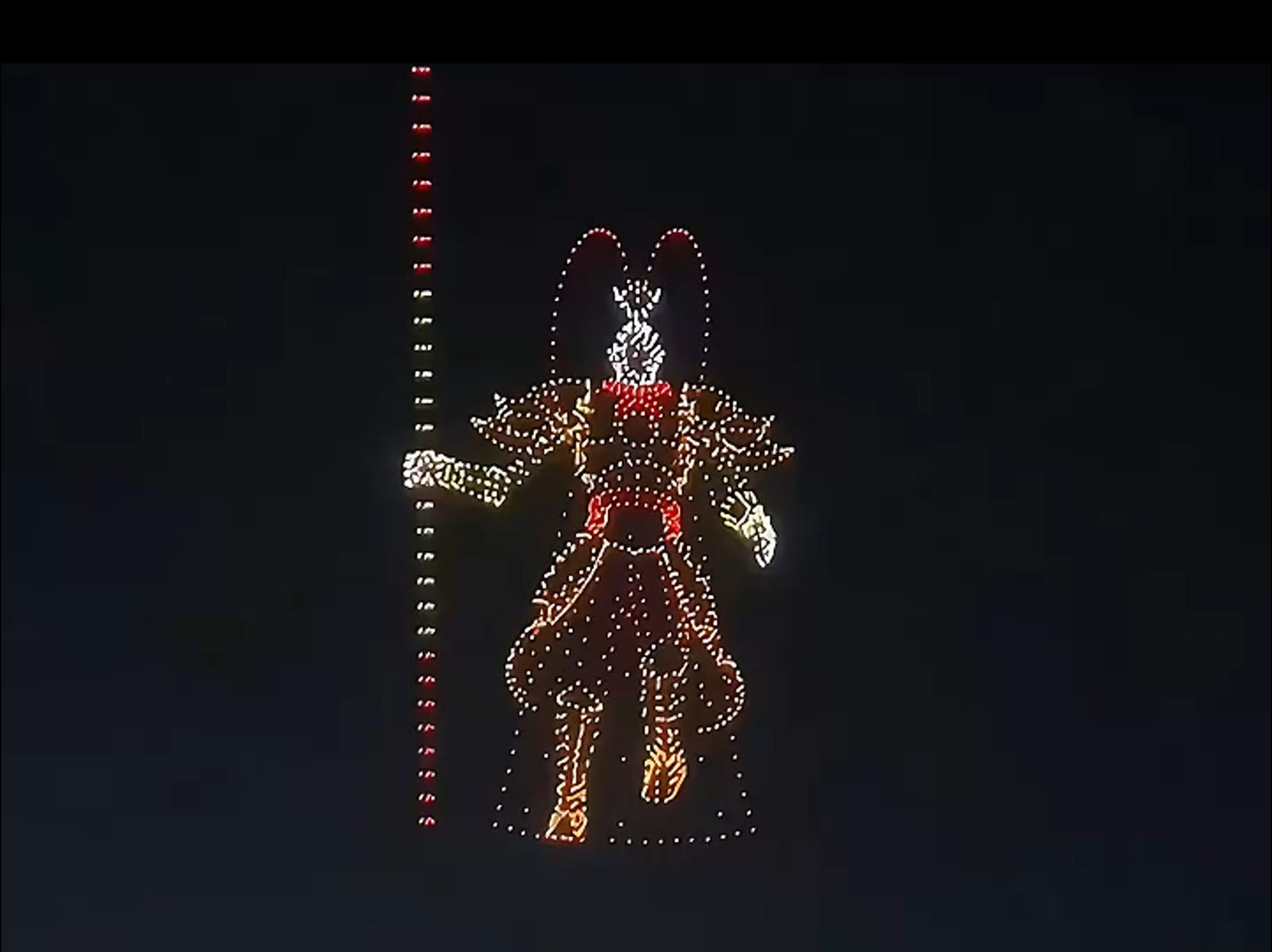 创意：球迷用无人机表演助威的简单介绍