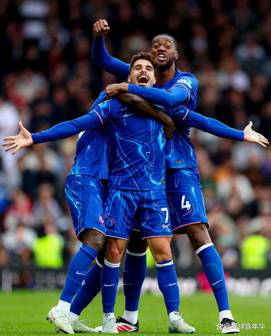 “英超球迷的激情，如何影响比赛的进行！”